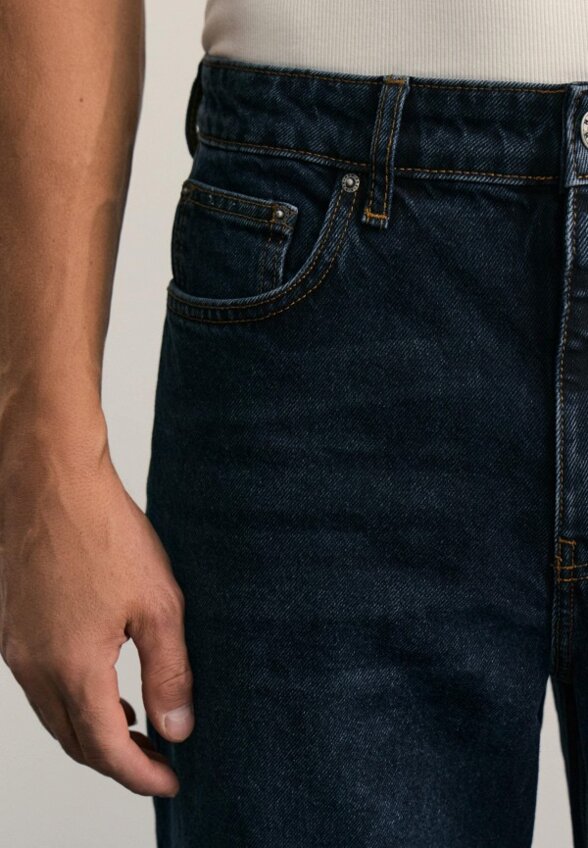 Джинсы Zrn Man