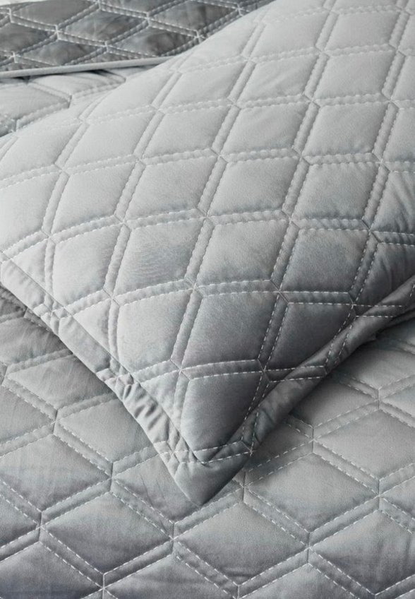 Комплект с покрывалом Sofi De Marko