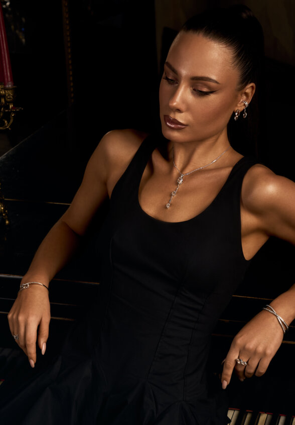 Серебряные серьги-пусеты МАЙЯ П с горным хрусталем MIE