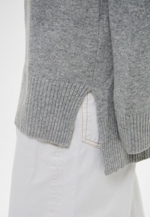 Свитер Trussardi