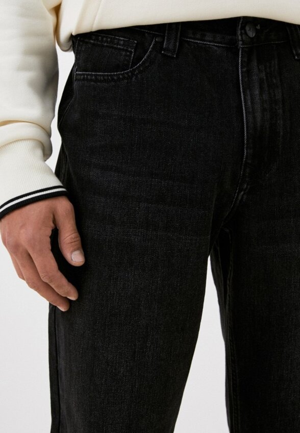 Джинсы Mossmore