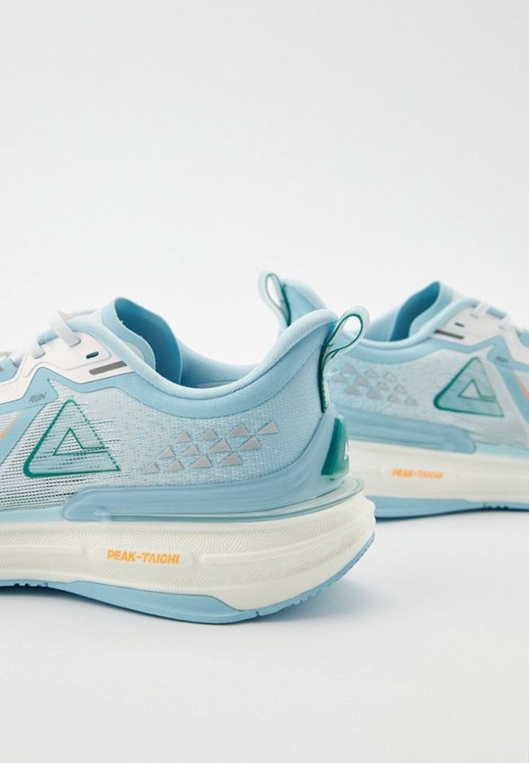 Кроссовки Peak