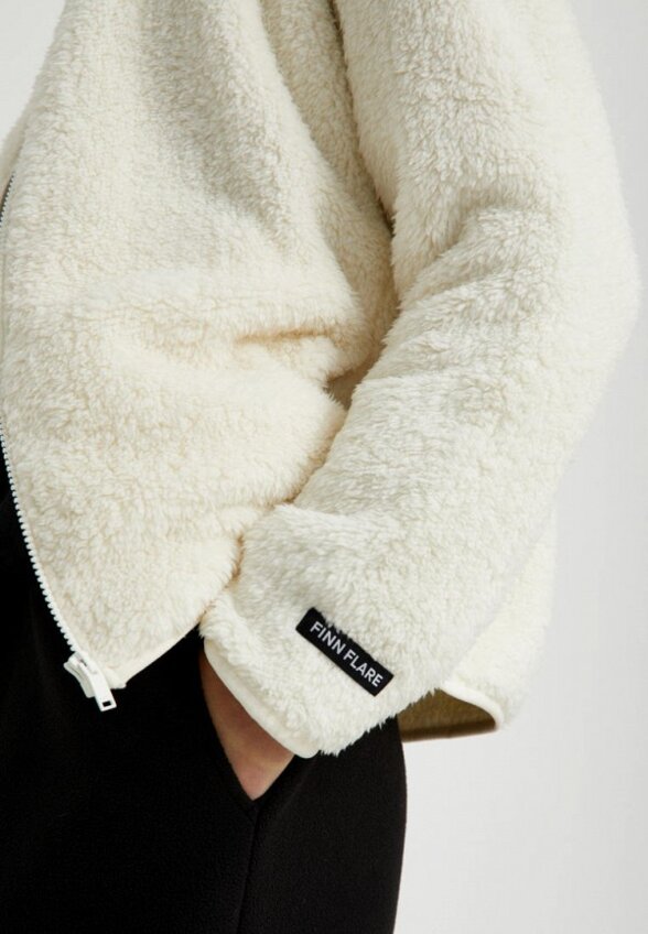 Куртка меховая Finn Flare