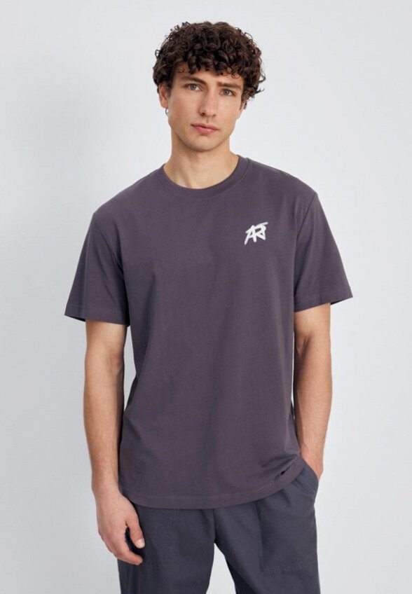 Футболка Finn Flare