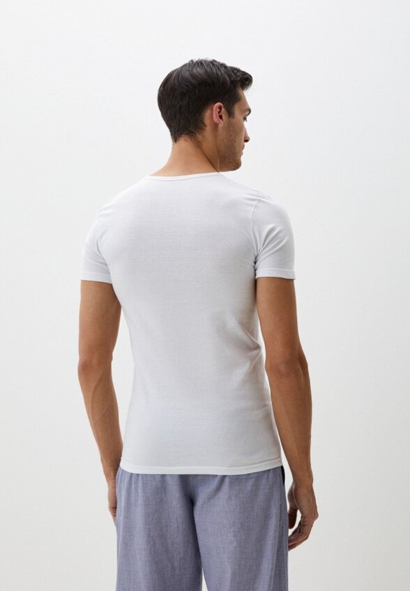 Футболка Alex Yvn