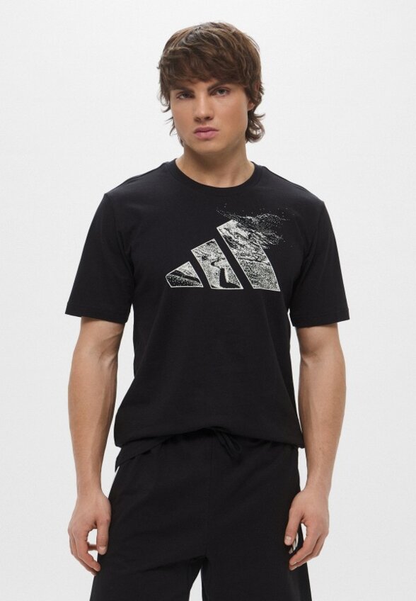 Футболка adidas