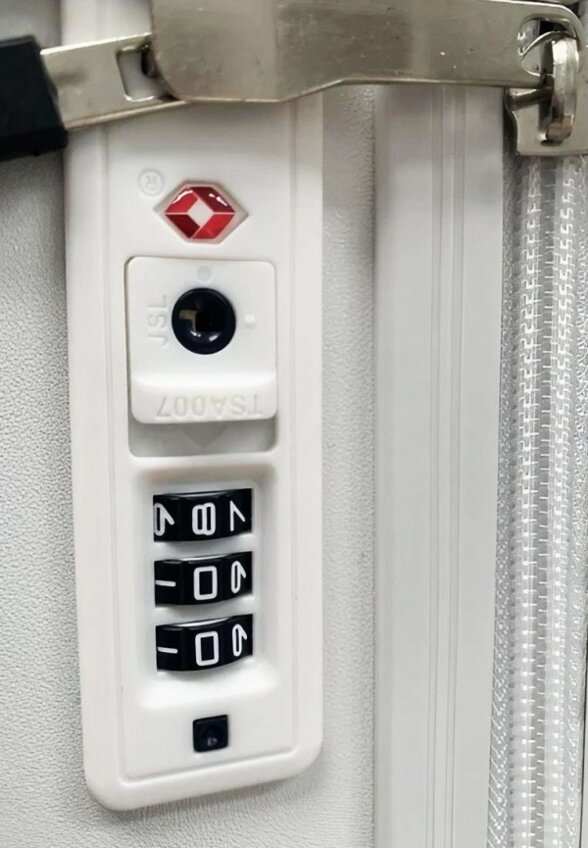 Чемодан Feelway