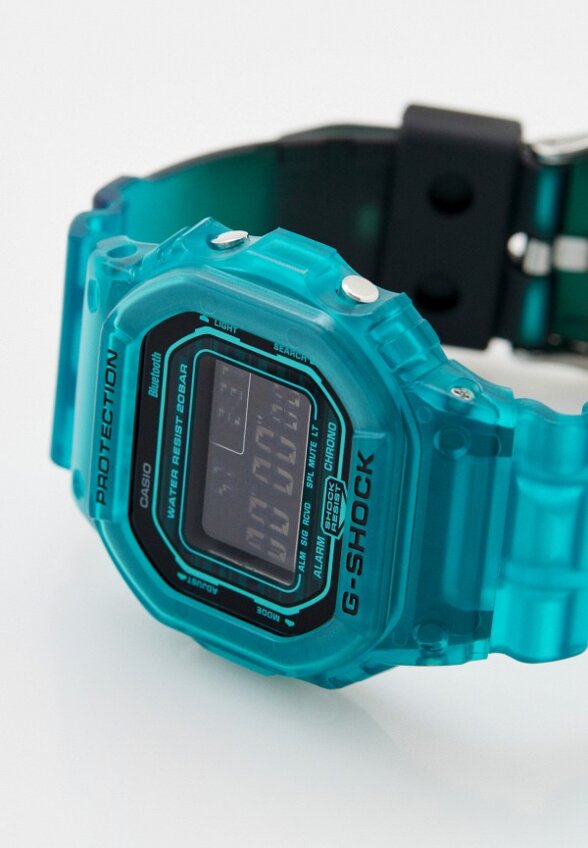 Часы Casio