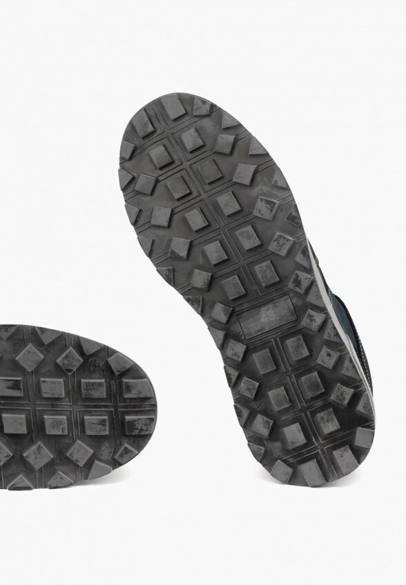 Кроссовки Quattrocomforto