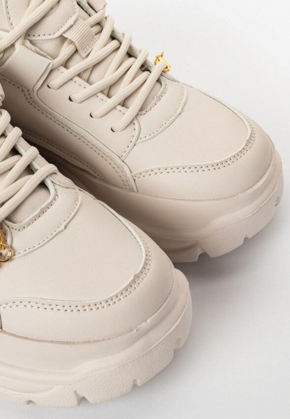 Кроссовки Tikkago