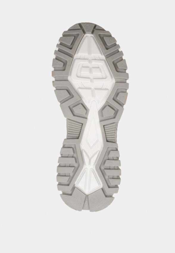 Кроссовки Escan