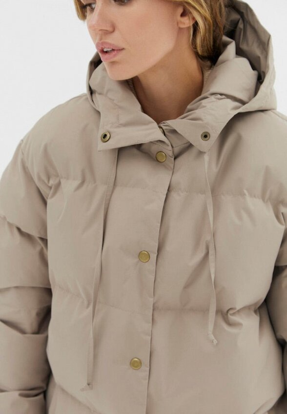 Пуховик Manera Odevatca