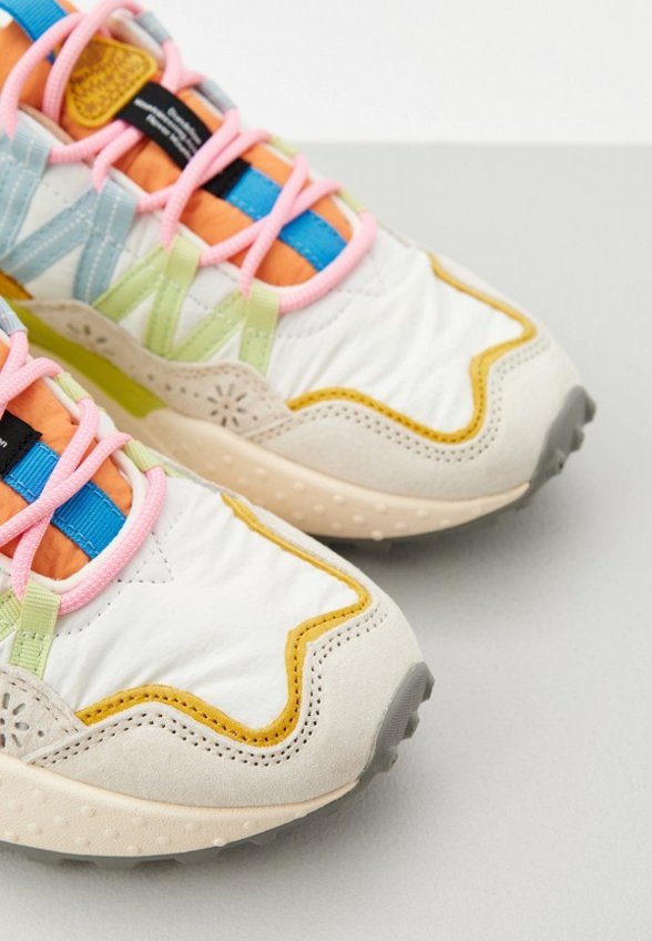 Кроссовки Flower Mountain