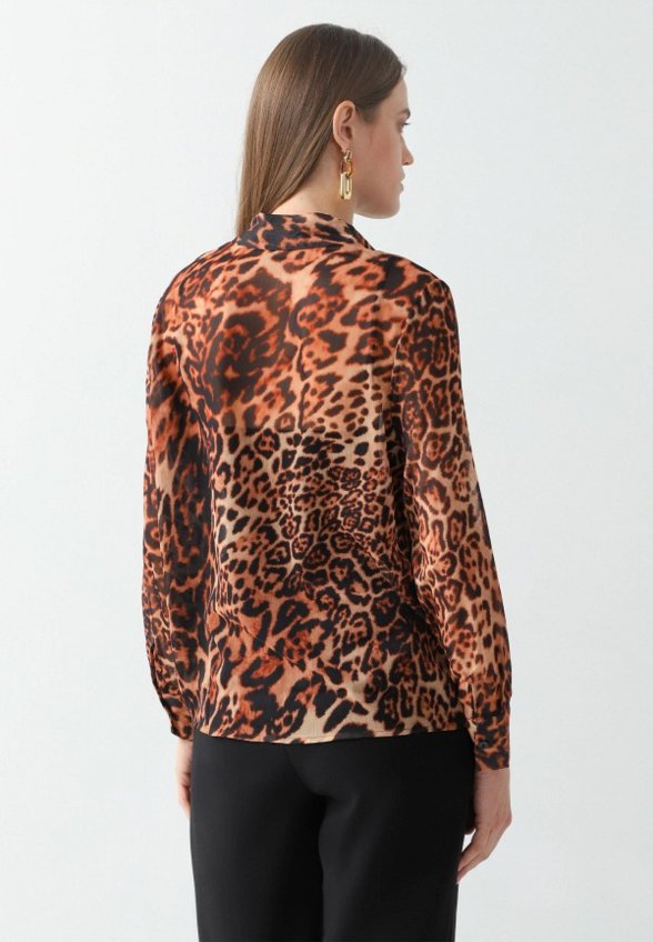 Блуза Lilly Bennet