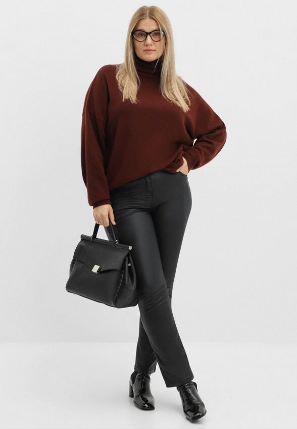 Водолазка Nominee