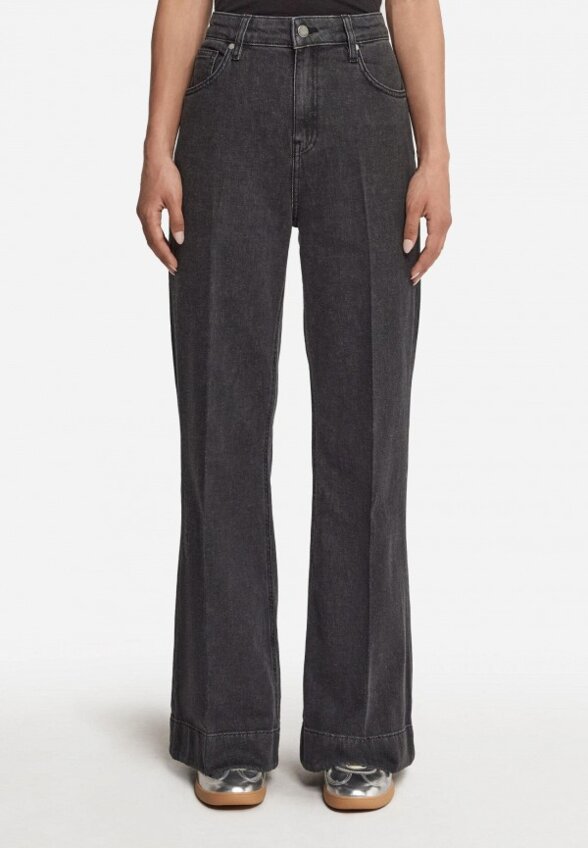 Джинсы Falconeri