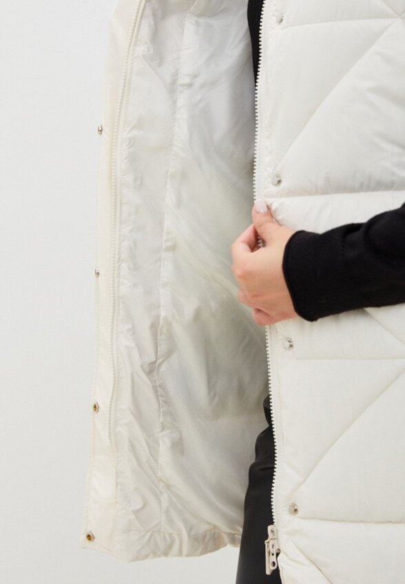 Жилет стеганый Mollese