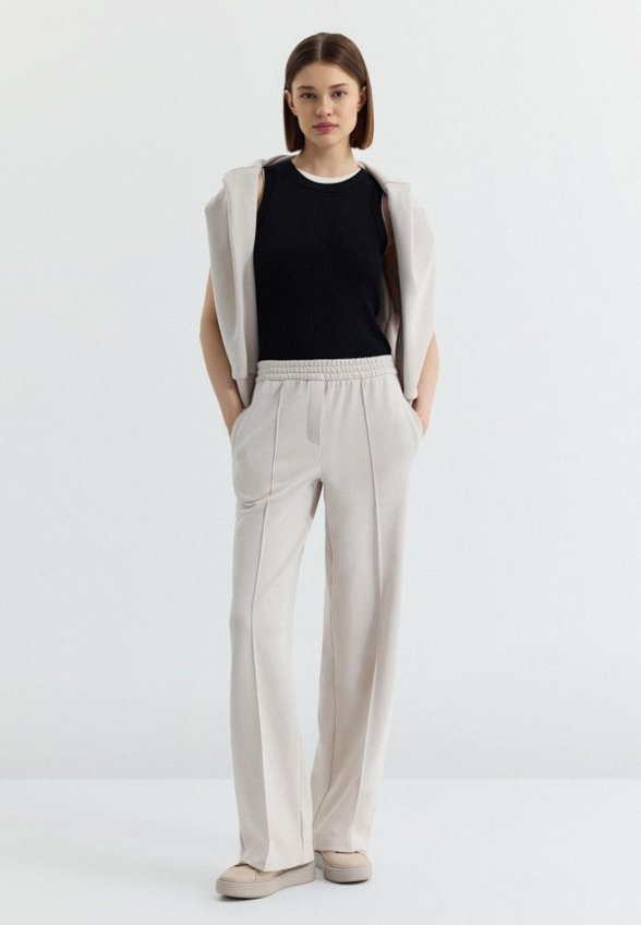 Брюки спортивные Charuel