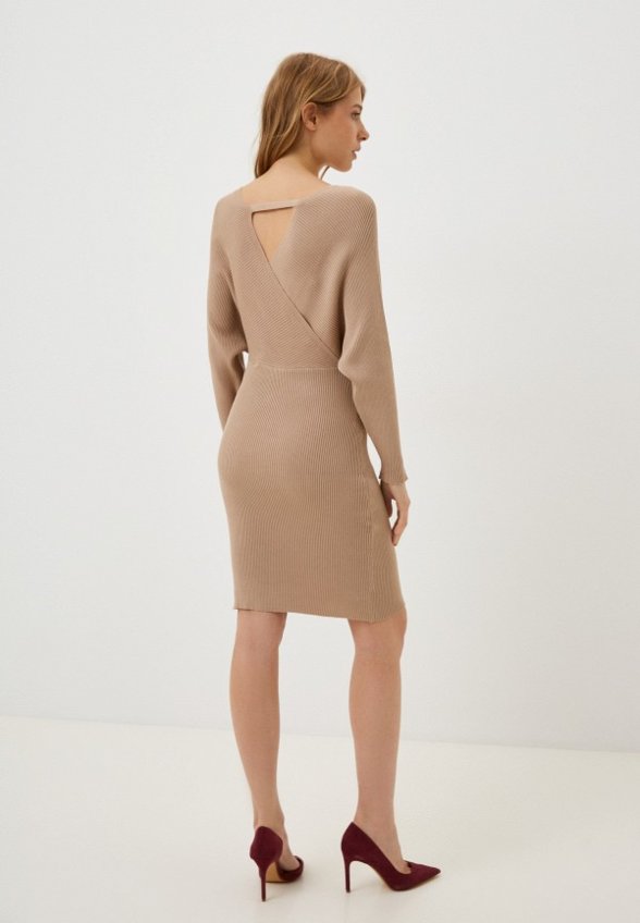 Платье Diverius