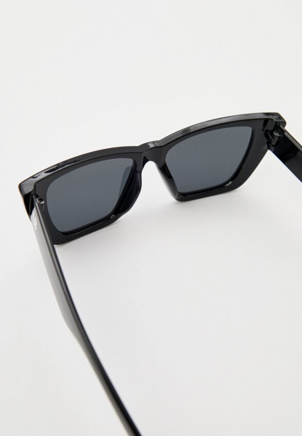 Очки солнцезащитные Labbra