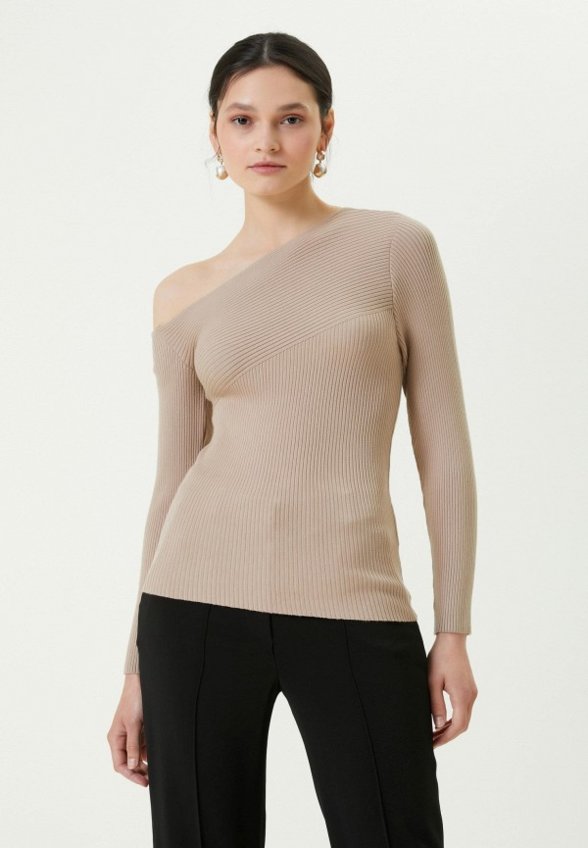 Джемпер NetWork