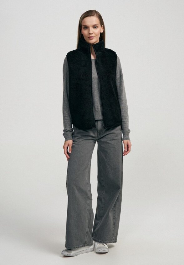 Жилет меховой Твое