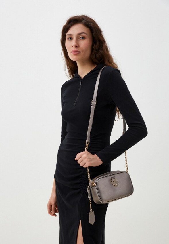 Сумка и брелок Gaudi