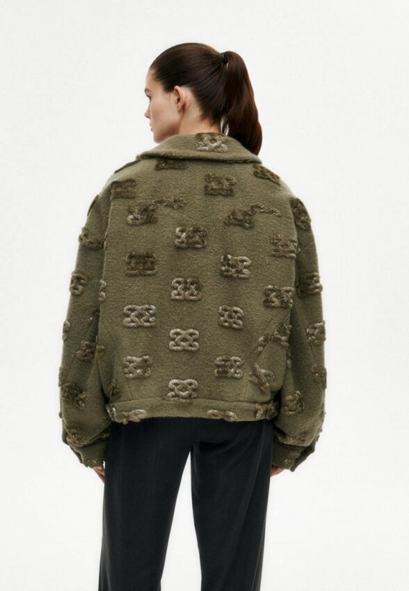 Куртка меховая Yollo