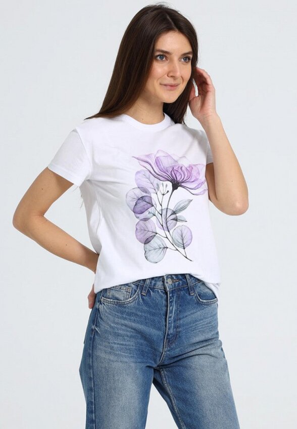 Футболка Апрель