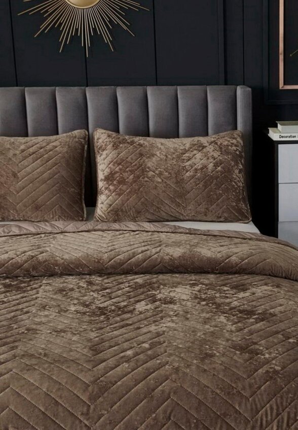 Комплект с покрывалом Sofi De Marko