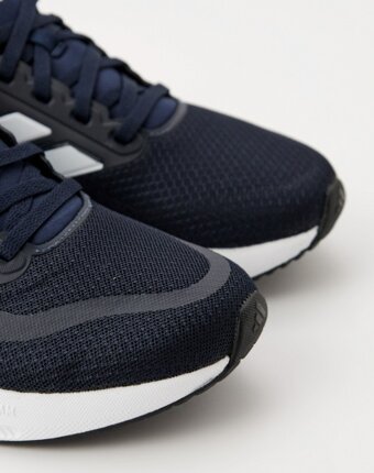 Кроссовки adidas женщинам