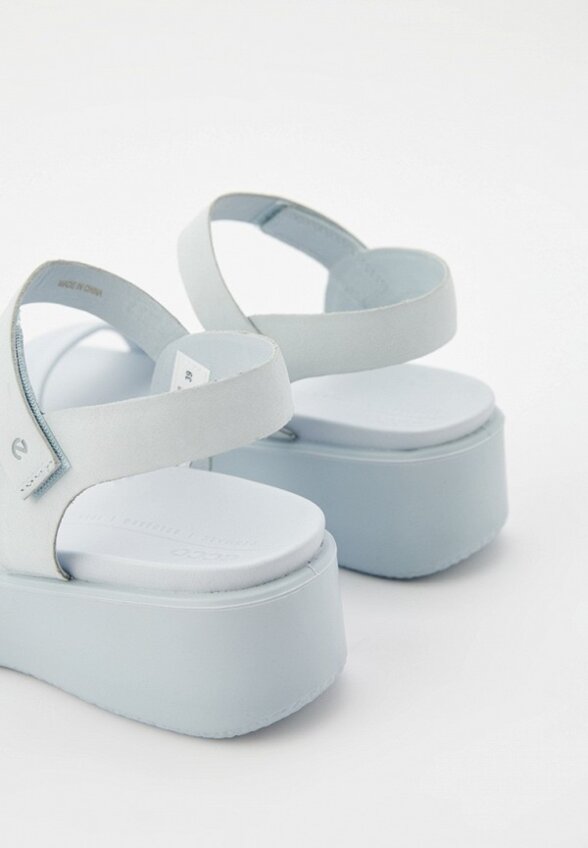 Босоножки Ecco