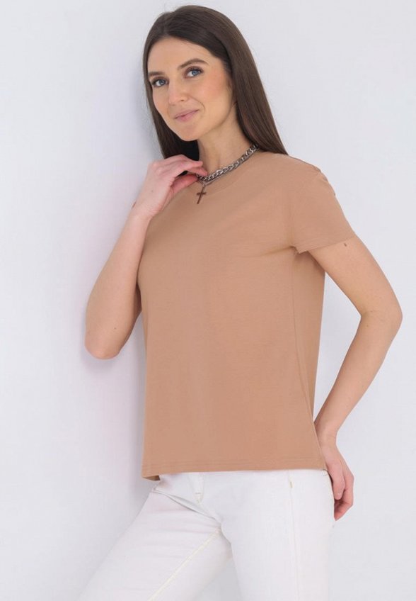 Футболка Апрель