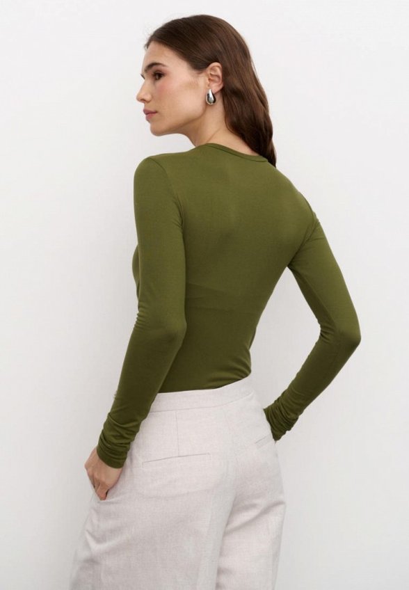 Лонгслив Moontrees