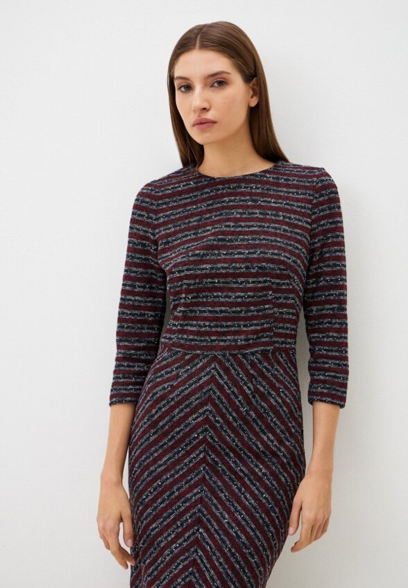 Платье MadaM T