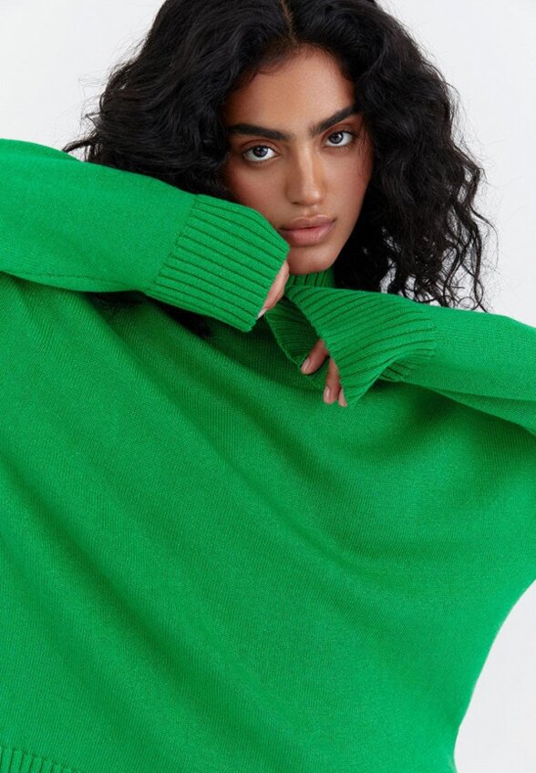 Свитер M.Reason