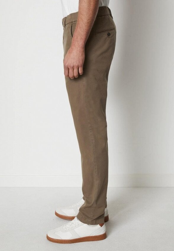 Чиносы Marc O'Polo