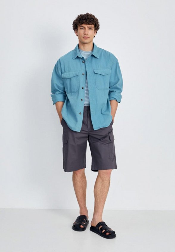 Шорты Finn Flare