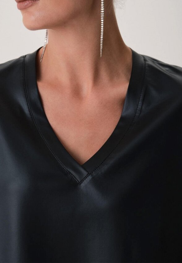 Футболка Antiga