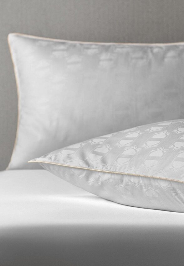 Подушка Togas