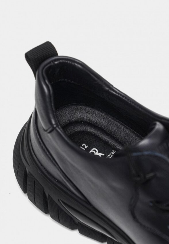 Кроссовки Bruno Renzoni