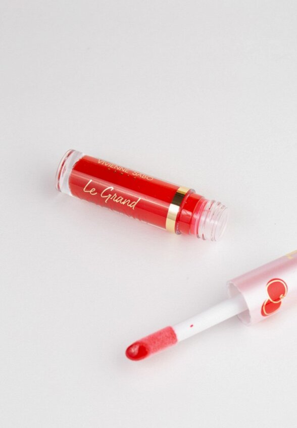 Блеск для губ Vivienne Sabo