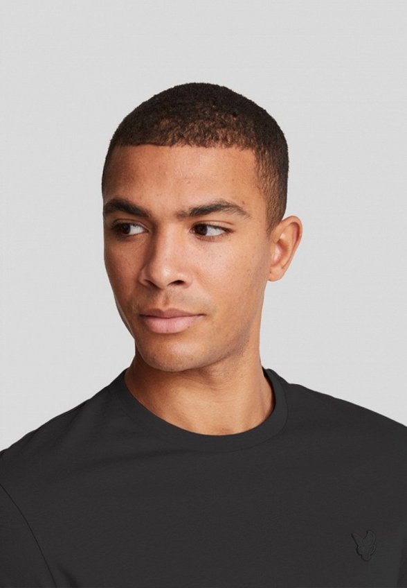 Футболка Lyle & Scott