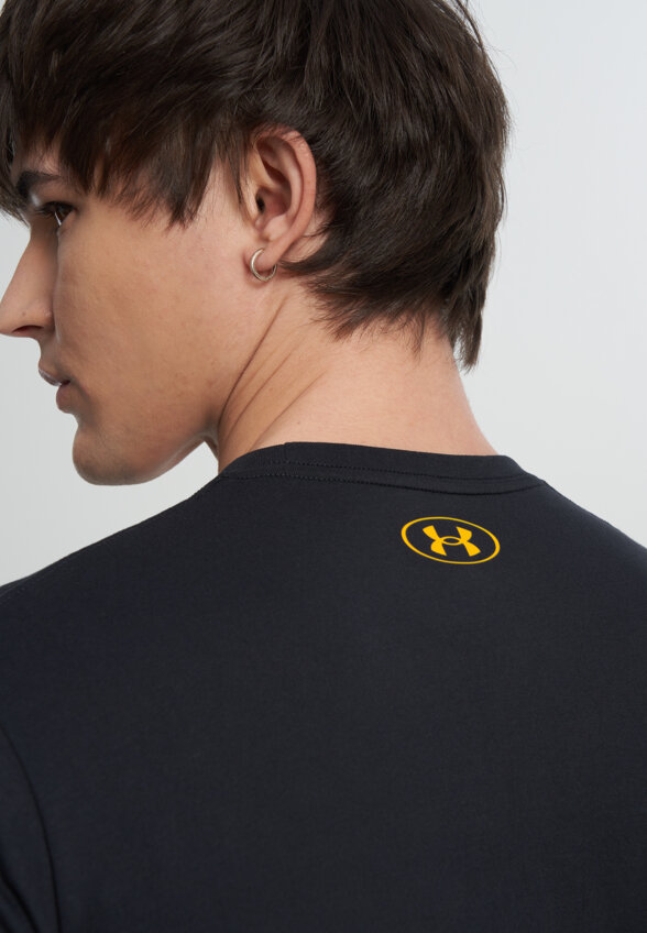 Футболка мужская Under Armour Varsity Crest, Черный