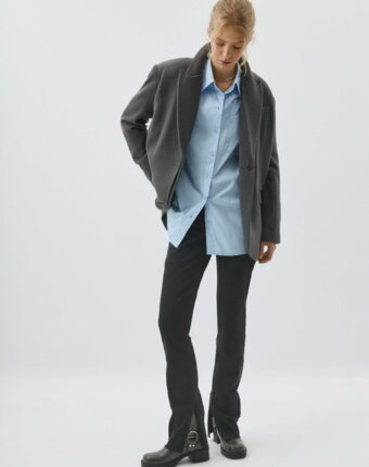 Джинсы 426 SLIM FIT с разрезами женщинам