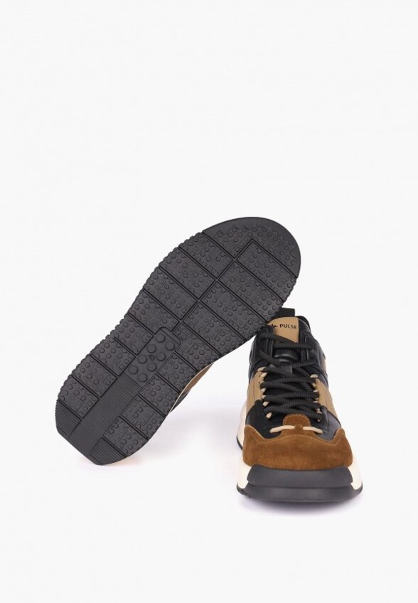 Кроссовки Pulse