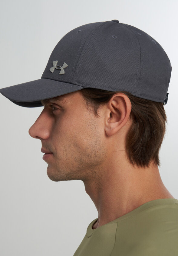 Бейсболка мужская Under Armour Essential, Серый