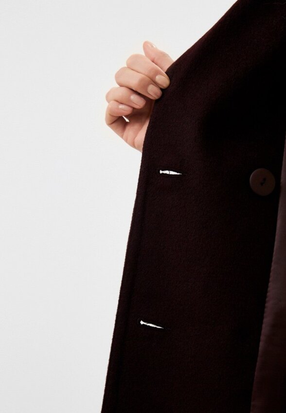 Пальто двубортное To Be One