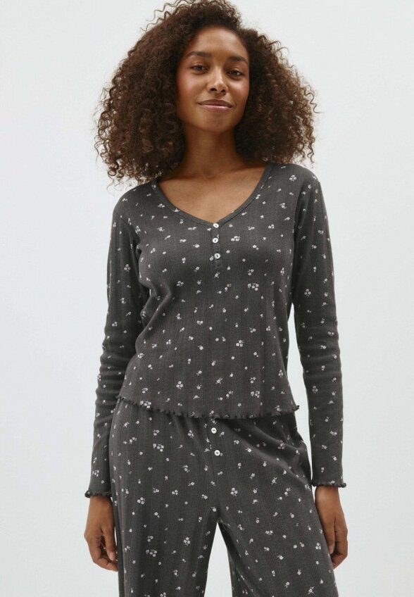 Лонгслив домашний Sela