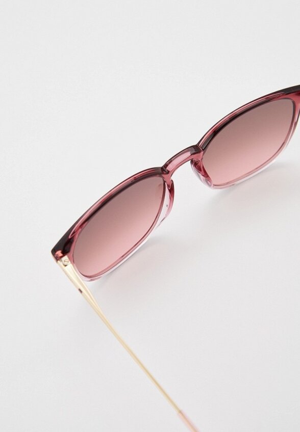 Очки солнцезащитные Hugo